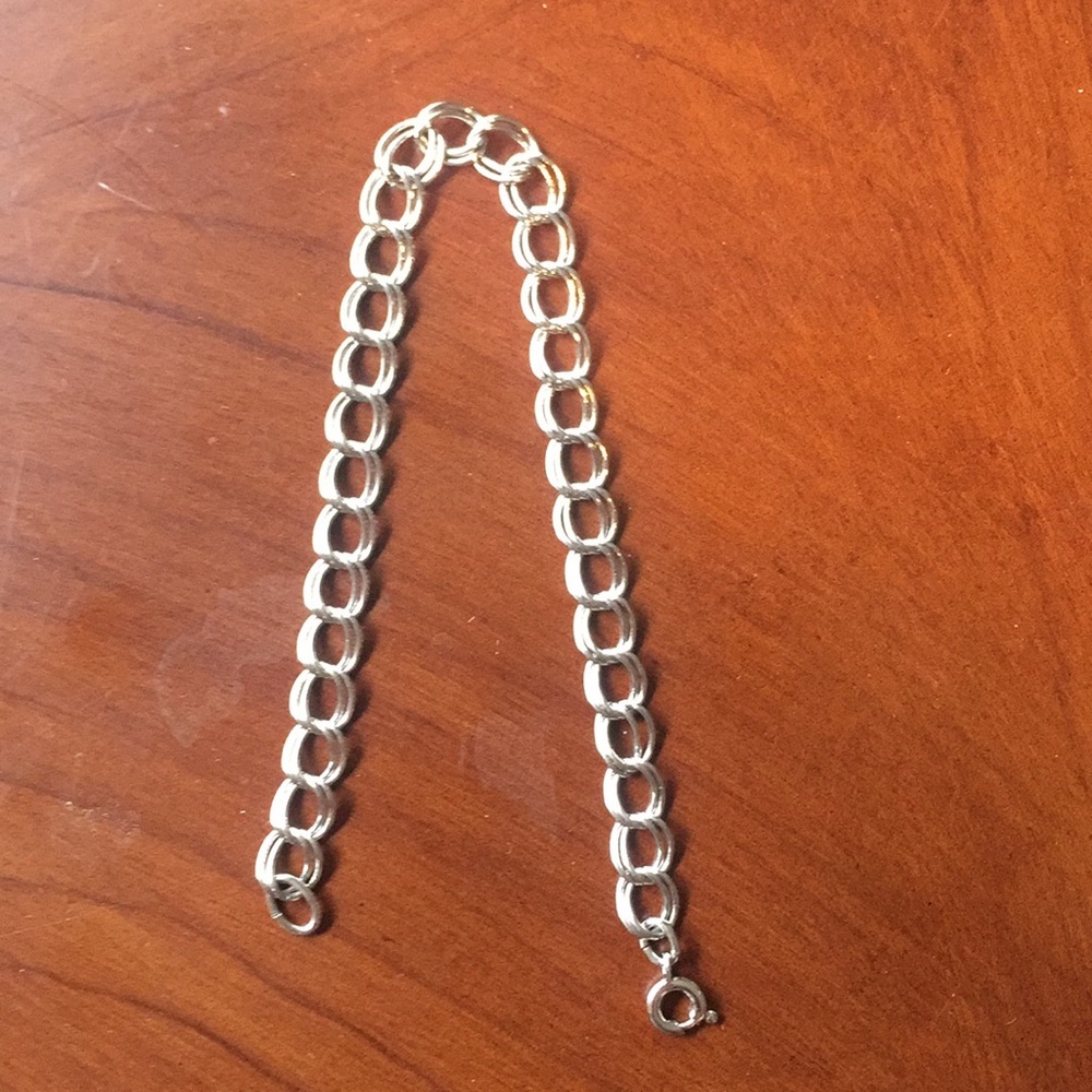 Sterling silver charm bracelet 7.5 inches